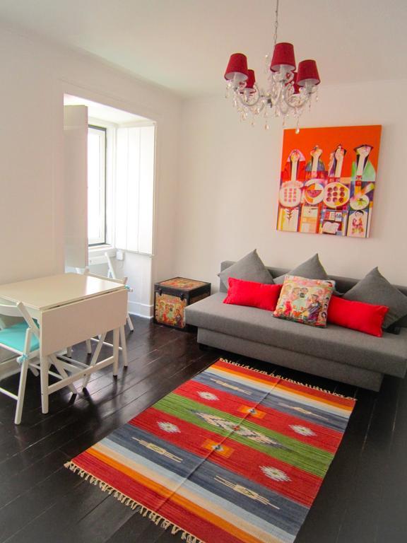 Shabby Chic Bairro Alto Apartment Lisbon Room photo